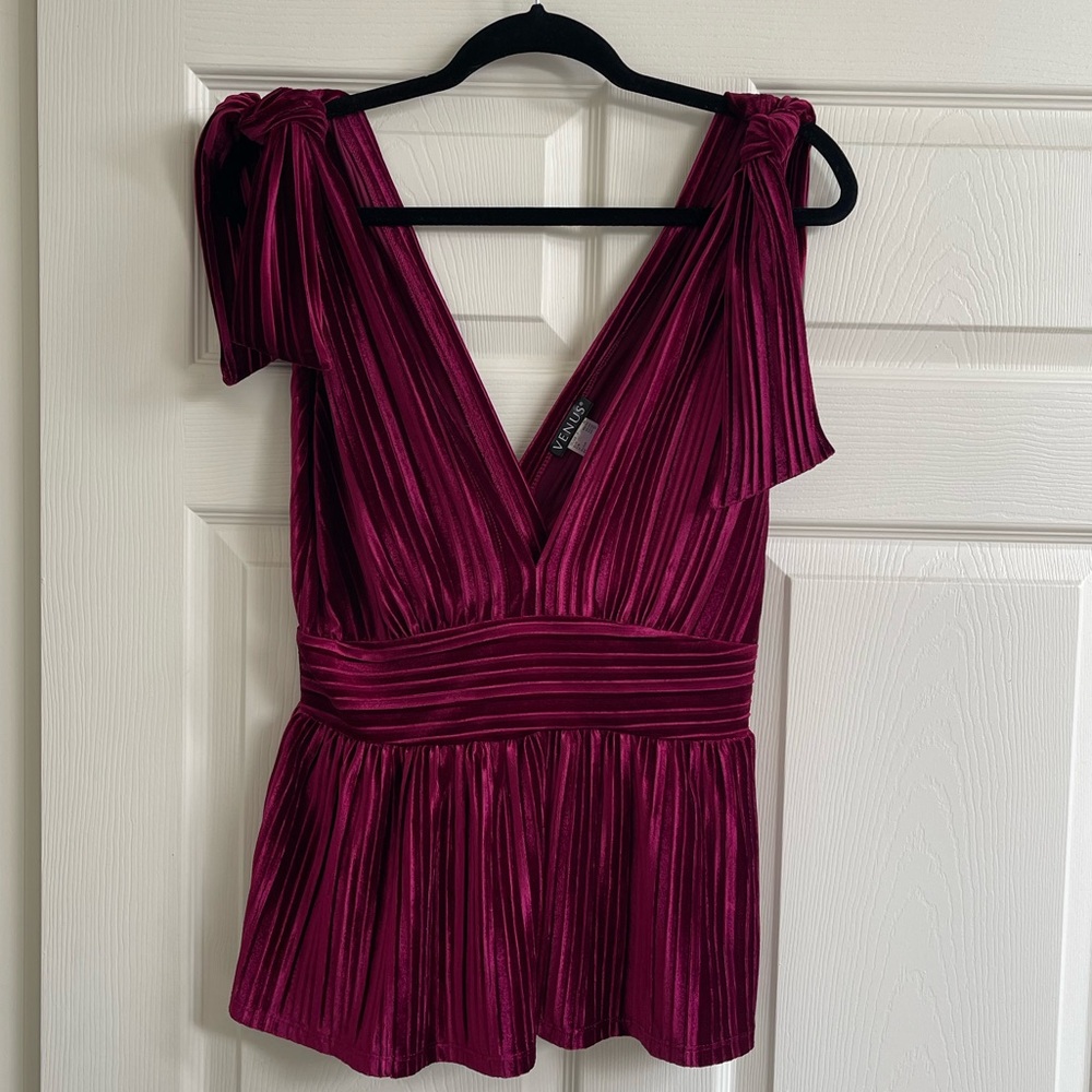 VENUS Burgundy Velvet Shoulder Tie Pleated Blouse